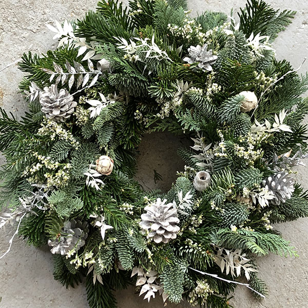 Bicycle Blooms Christmas wreath kit