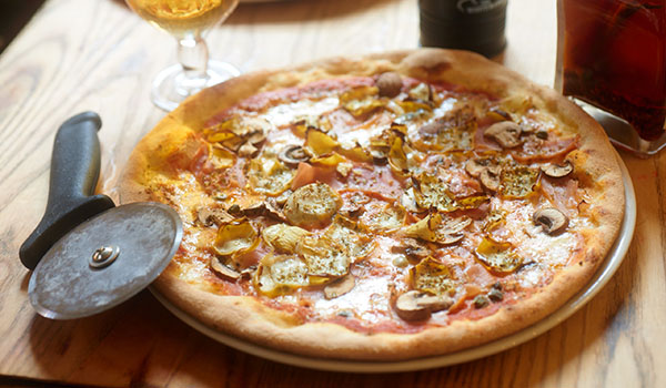 White Rabbit Oxford pizza