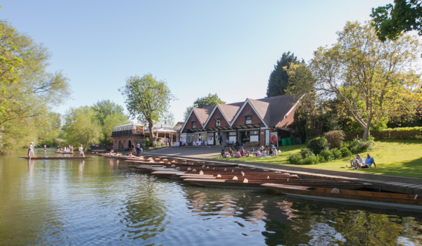 cherwell River and Cherwell boathouse